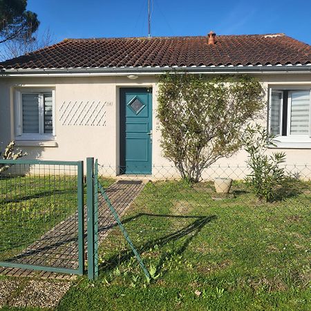 Maison De Vacances En Perigord Noir Le Buisson-de-Cadouin ภายนอก รูปภาพ